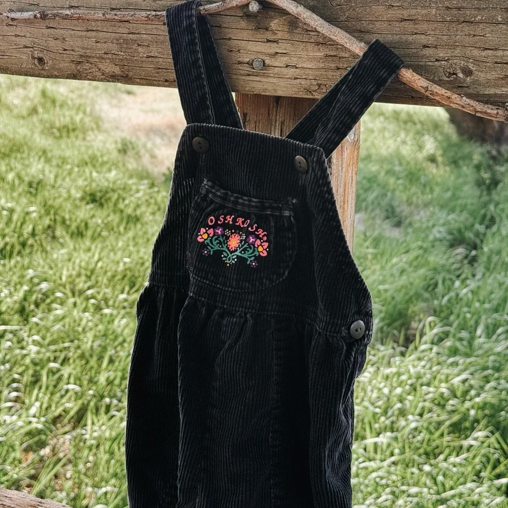 Vintage OshKosh B'gosh Black Corduroy Overalls - Picture 1 of 2